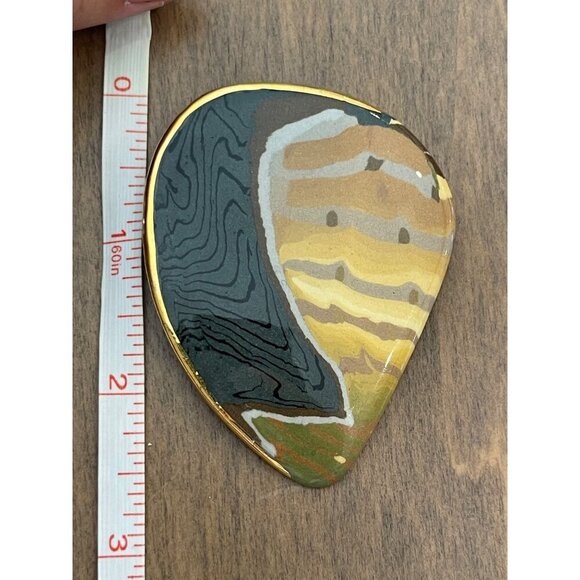 Brooch $5 with bundle - Picture 3 of 4